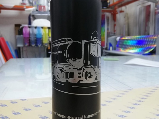 Гравировка на радиусных изделиях