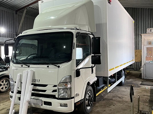 Брендирование грузовых автомобилей