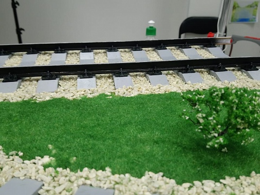 Действующий макет одиночного стрелочного перевода