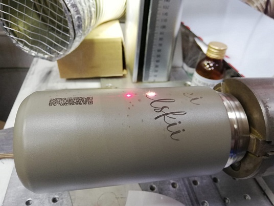 Гравировка на радиусных изделиях