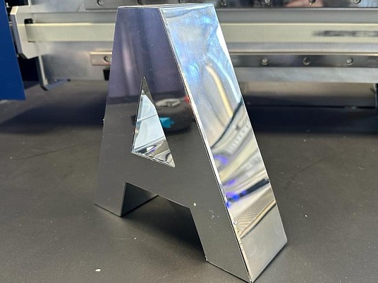 Изготовление объемных зеркальных букв