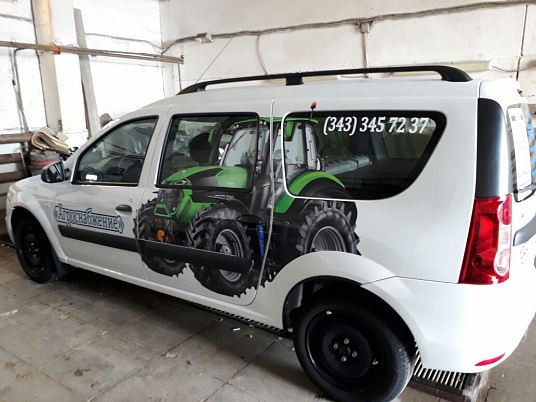 Реклама на автомобиль Лада Ларгус, для компании Агроснабжение