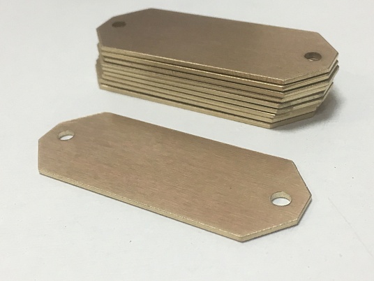 Изготовление шильдиков из металла (латунь, алюминий)