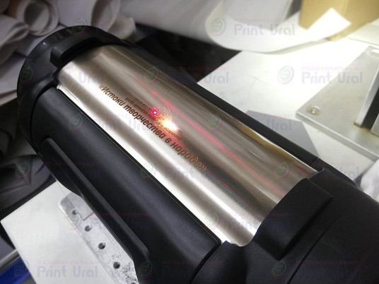 Гравировка на радиусных изделиях